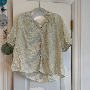 Universal Thread Light Green Blouse